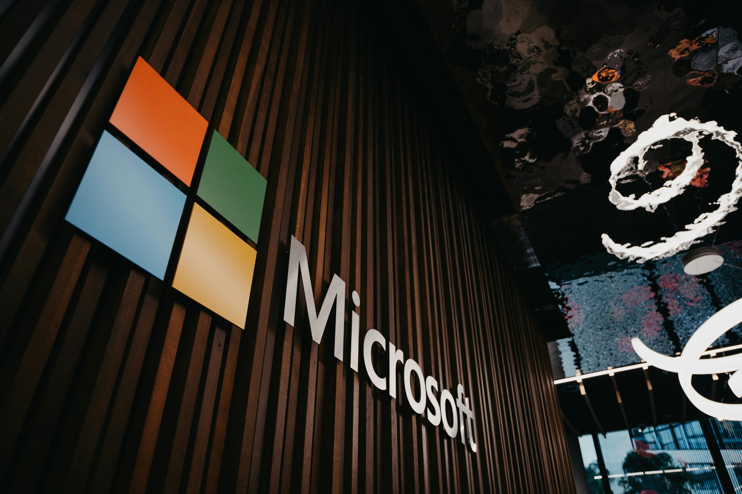 A Microsoft 4,9 millió tonna szén-dioxid eltávolítására szerződött a Vaulted Deeppel