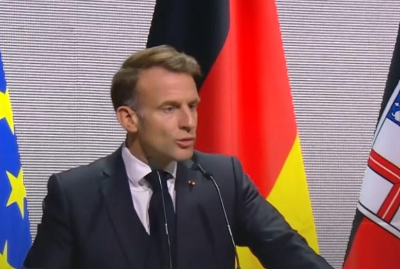 Macron elnök elfogadta Sébastien Lecornu francia kormánytag lemondását