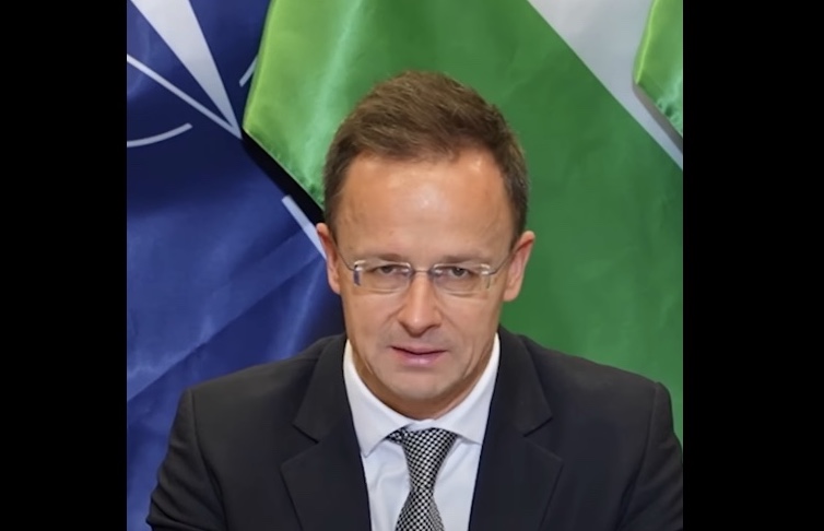 Szijjártó Péter: Geopolitikai kihívások hátráltatták a nukleáris fűtőanyag szállítását
