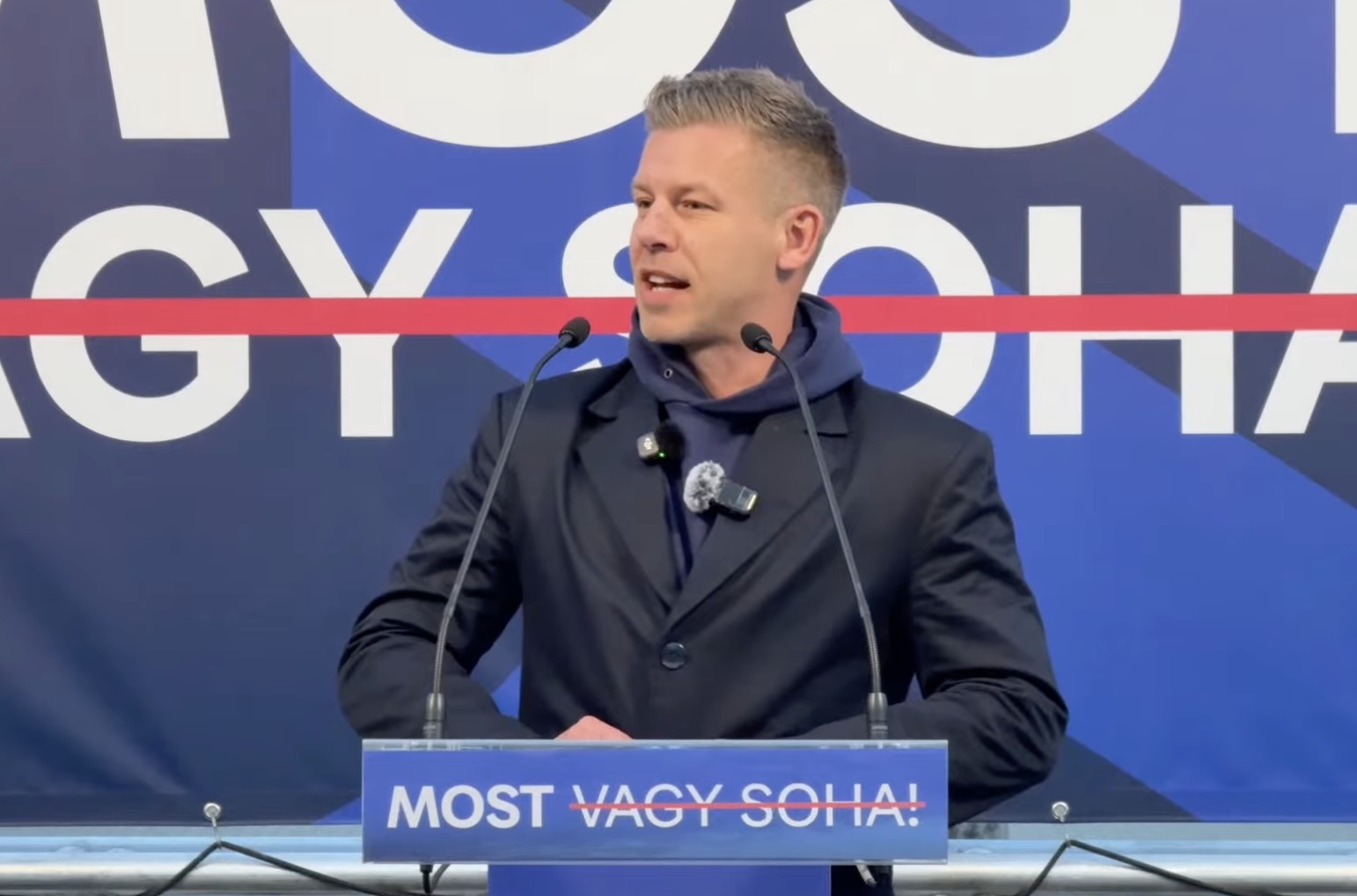 Magyar Péter délnyugati kampányútja: Gazdasági panaszok és tömegrendezvények Kaposváron