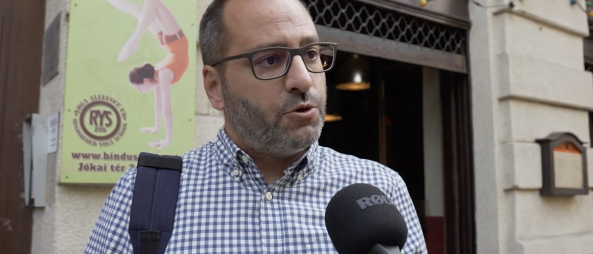 Lánczi Tamás még az első tárgyalás előtt elállt a bőrkabátos akció miatti pertől