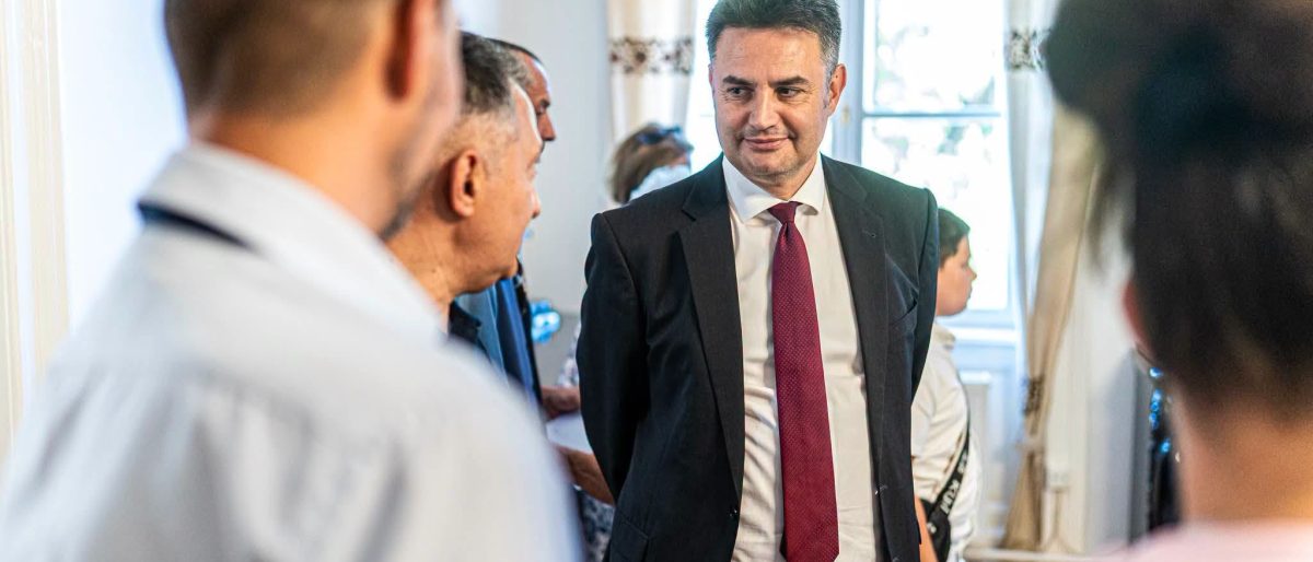 Márki-Zay Péter a helyi fehérjefeldolgozó üzem bűze miatt kér segítséget Bóna Szabolcs agrárminisztertől
