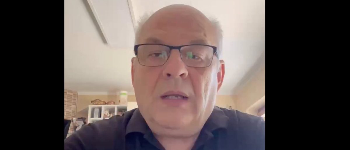 Császár Attila a KDNP-frakció kommunikációs munkatársaként dolgozik