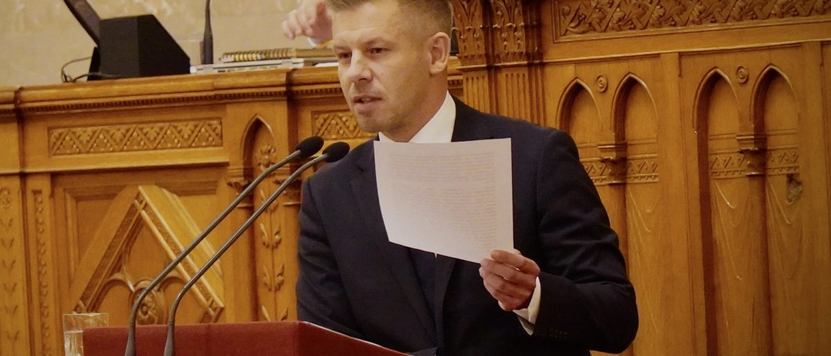 Két héttel elhalasztaná a Tisza az ügynökakták nyilvánosságra hozatalát