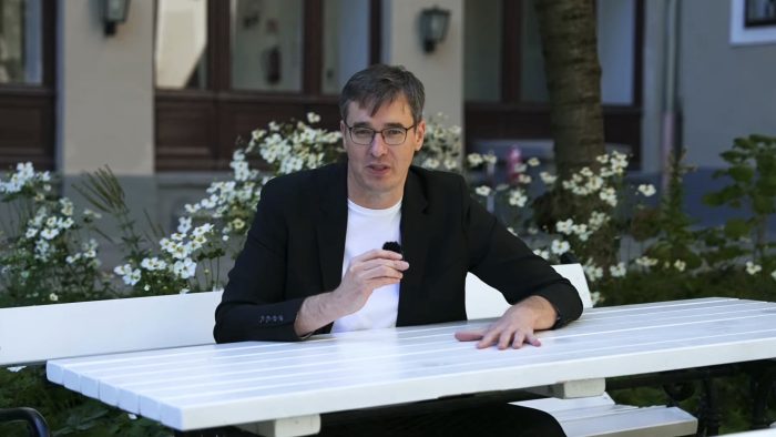 Karácsony Gergely otthoni balesetet szenvedett, néhány napig kórházban kezelik