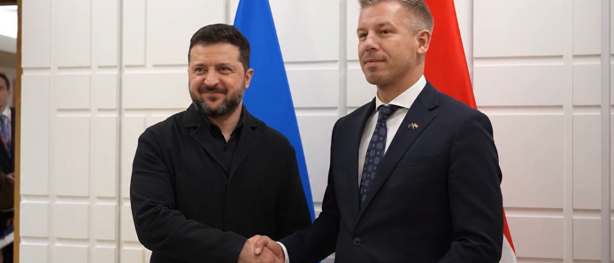 Magyar Péter Brüsszelben négyszemközt tárgyalt Zelenszkijjel a kárpátaljai magyarokról